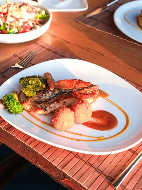 Plated mains served on the terrace